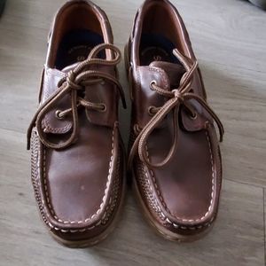 Men sperry